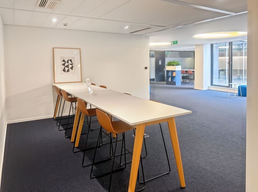 Bouw snel uw zakelijke aanwezigheid op met een professioneel zakelijk adres en de virtuele kantoorservices die u nodig hebt. Kies uit duizenden locati