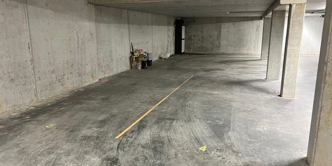 Garage à louer à Spoorwegstraat 19 boîte Stpl 4, 9940 Evergem