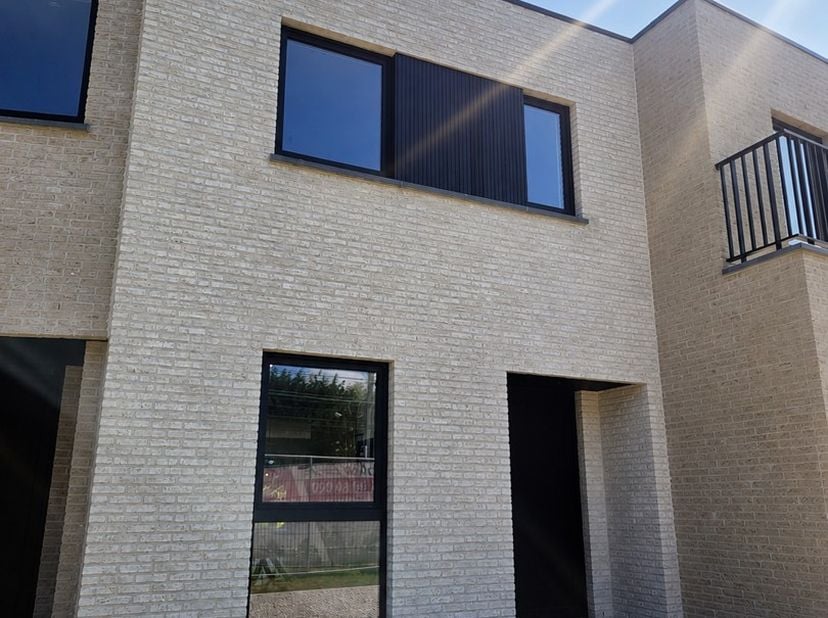 Op zoek naar een moderne en energiezuinige thuis op een centrale locatie? Ons nieuwbouwproject in Blankenberge combineert comfort, stijlvolle architec