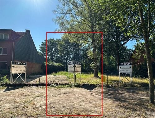                                         Grond te koop in Brasschaat, € 264.000
