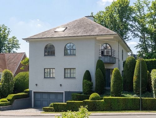                                         Maison à vendre à Uccle, € 1.590.000
