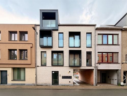                                         Appartement te koop in Sint-Niklaas, € 225.000
