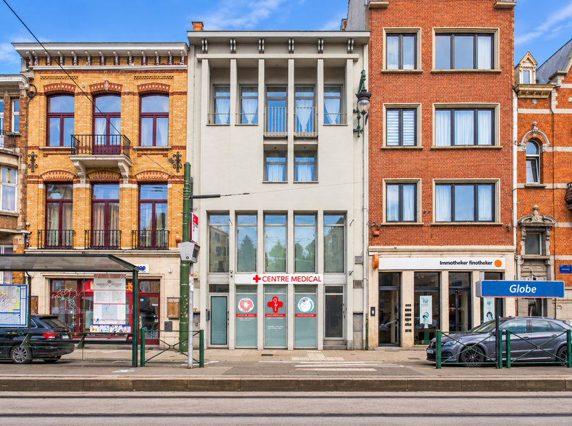 Bedrijfsvastgoed te koop in Avenue Brugmann,
                    1180 Ukkel