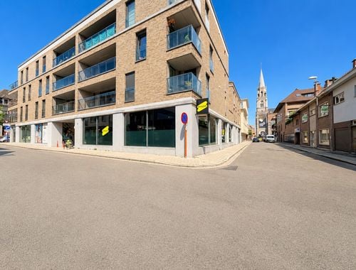                                        Appartement te koop in Roeselare, € 3.500
