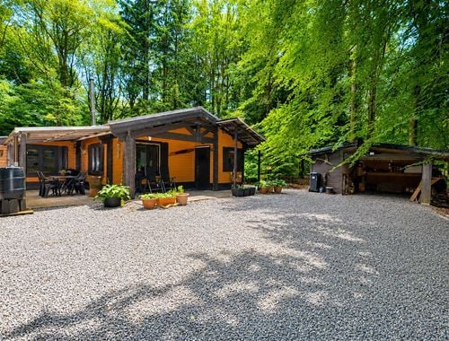                                         Eengezinswoning te koop in Brûly-de-Pesche, € 170.000
