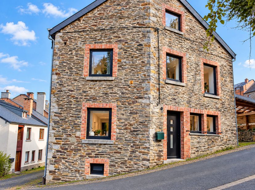 Huis te huur in Vieille Route de Beausaint 15,
                    6980 La Roche-en-Ardenne