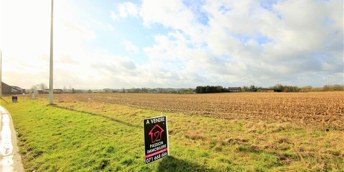 Grond te koop in 5600 Neuville