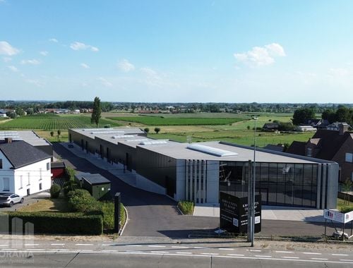                                         Bedrijfsgebouw te koop in Tielt, € 645.105
