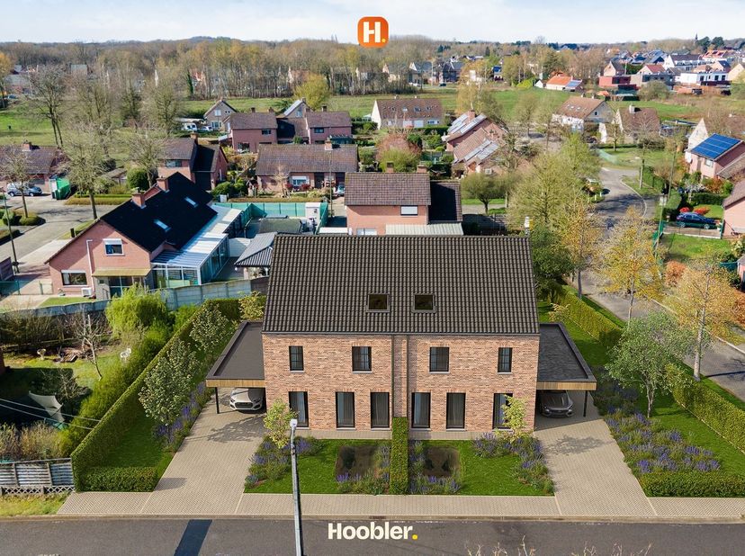 Bekijk deze woning op Hoobler: https://hoobler.be/showroom/c84a39c9-1cc2-443e-ad3f-050e5e0ada73<br />
<br />
Zin in een bezichtiging, documenten nodig