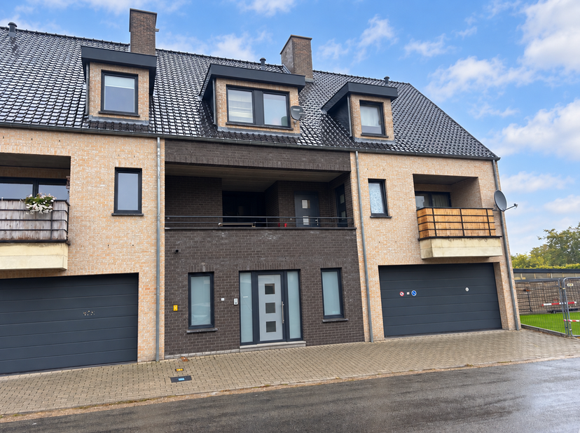 Appartement te huur in Schootstraat 1,
                    3930 Hamont