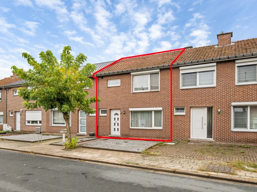 Huis te koop in Verloren Kost 87,
                    3680 Maaseik