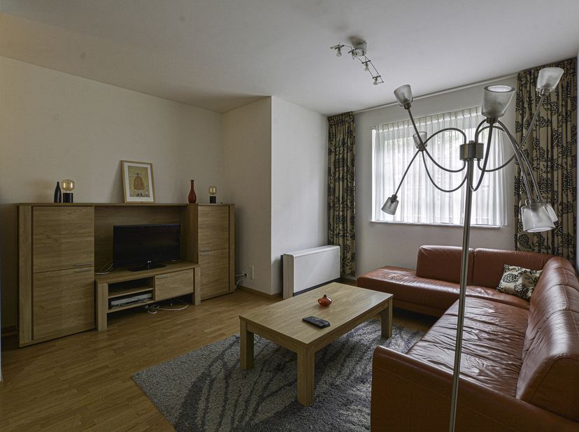 Maxime Real Estate biedt u een gemeubileerd appartement aan met één slaapkamer.<br />
Gelegen in een rustige eenrichtingsstraat in het hart van de Eur