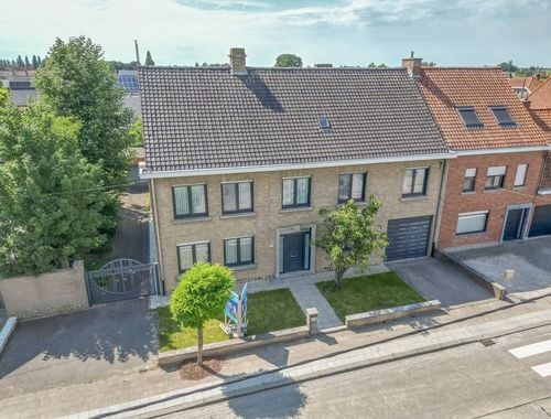                                         Maison à vendre à Ledegem, € 399.000
