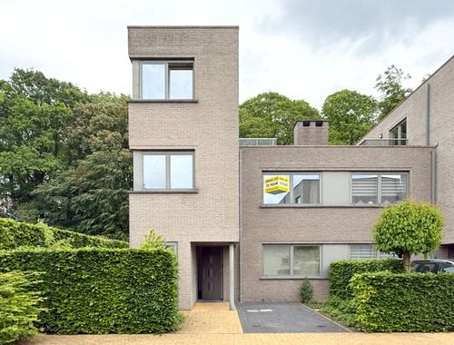                                         Woning te huur in Belsele, € 1.375
