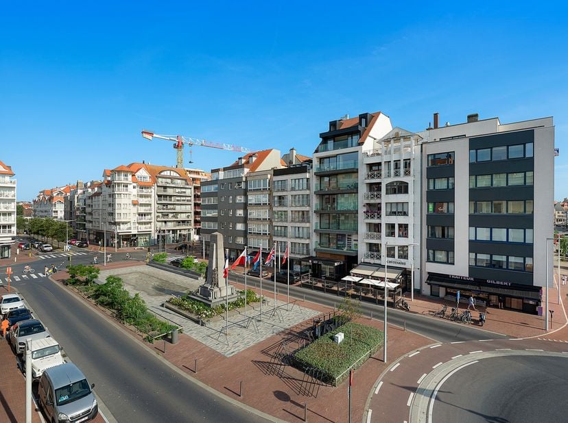 Appartement à vendre à Burgemeester Frans Desmidtplein 5 boîte 31,
                    8300 Knokke