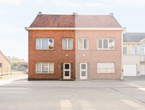                                         Maison à vendre à Waasmunster, € 315.000

