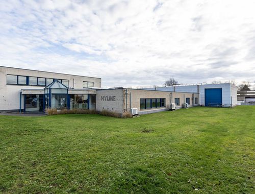                                         Usage mixte à louer à Wavre, € 8.000
