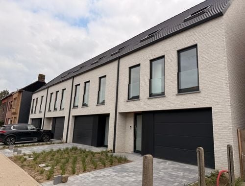                                         Maison à louer à Boechout, € 1.700
