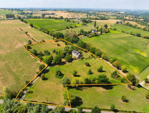                                         Fermette te koop in Charneux, € 1.150.000
