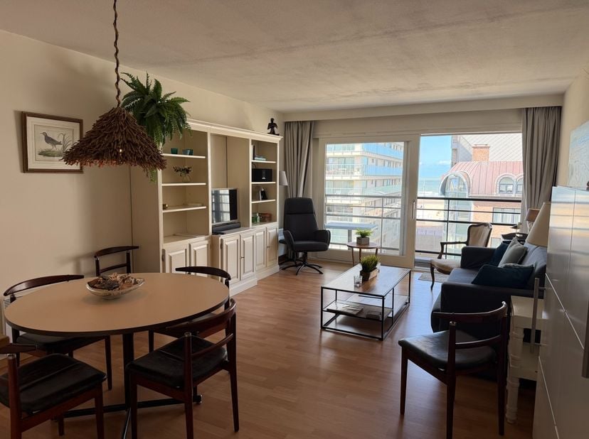 Appartement te koop in de Smet de Naeyerlaan 4,
                    8420 Wenduine
