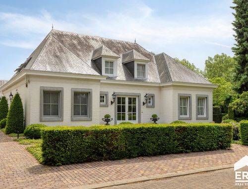                                         Villa te koop in Lommel, € 825.000
