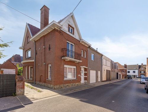                                         Woning te koop in Emelgem, € 186.000

