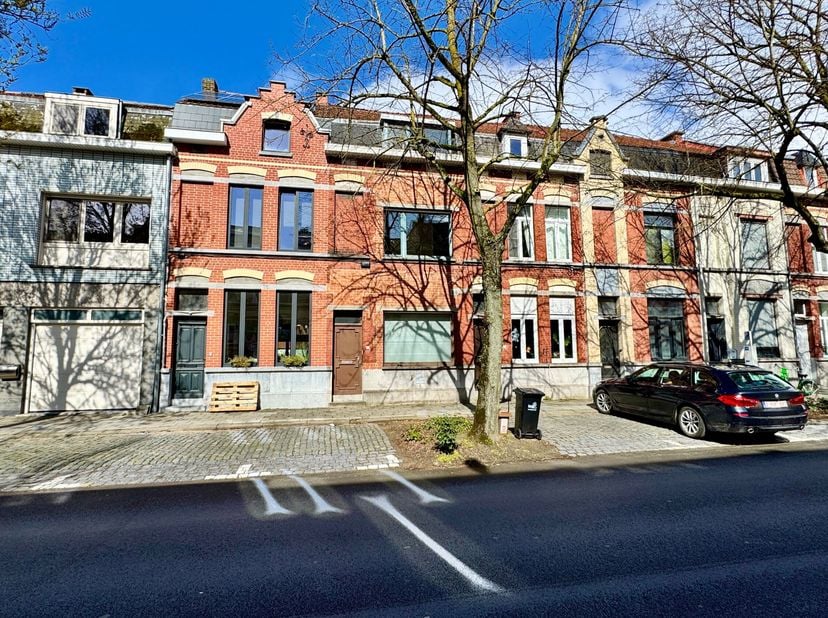 Huis te koop in Sint-Rochuslaan 98,
                    8500 Kortrijk