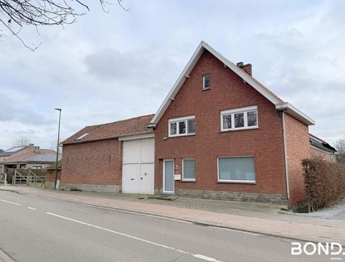                                         Hoeve te koop in Zoutleeuw, € 413.000

