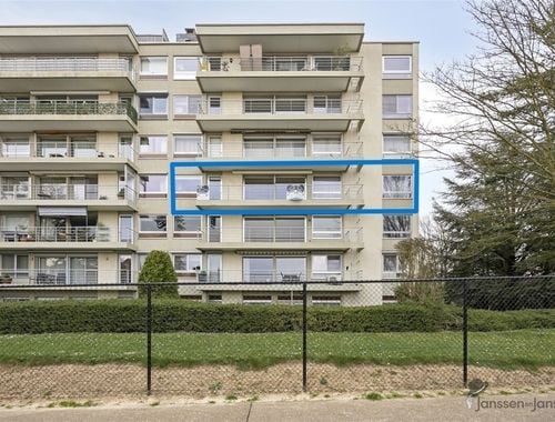                                         Appartement à vendre à Sint-Truiden, € 235.000
