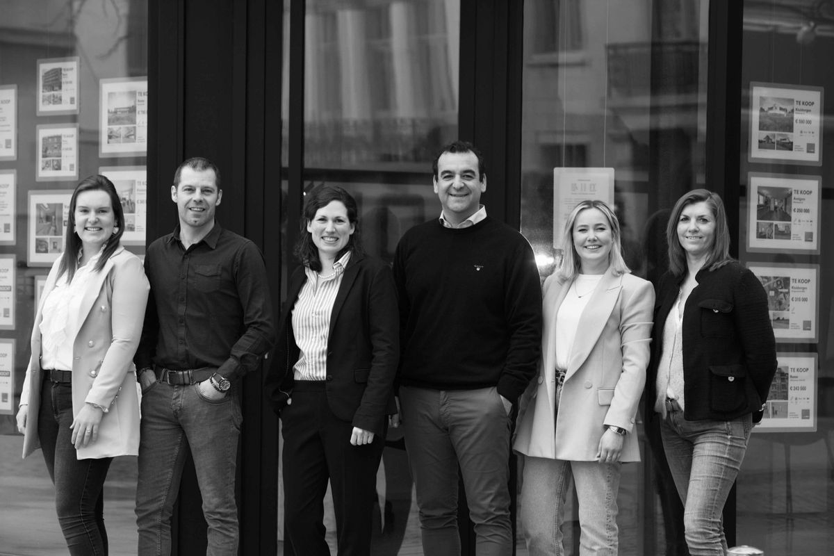 Dealer photo