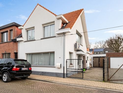                                         Maison à vendre à Kapellen, € 79.900

