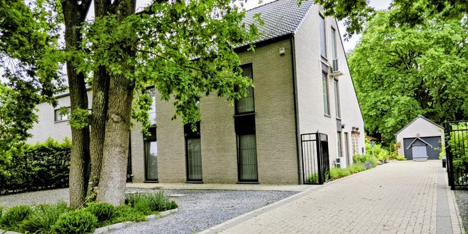 Huis te koop in Winterslagstraat 184 bus 1 + 11, 3600 Genk