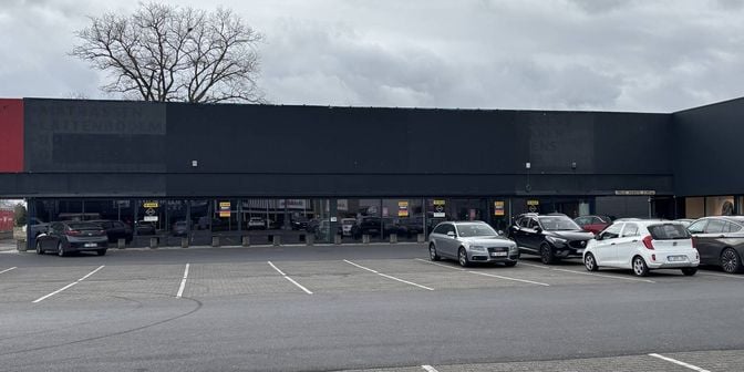 Bedrijfsvastgoed te huur in Brugsesteenweg 473 bus 4A, 8800 Roeselare
