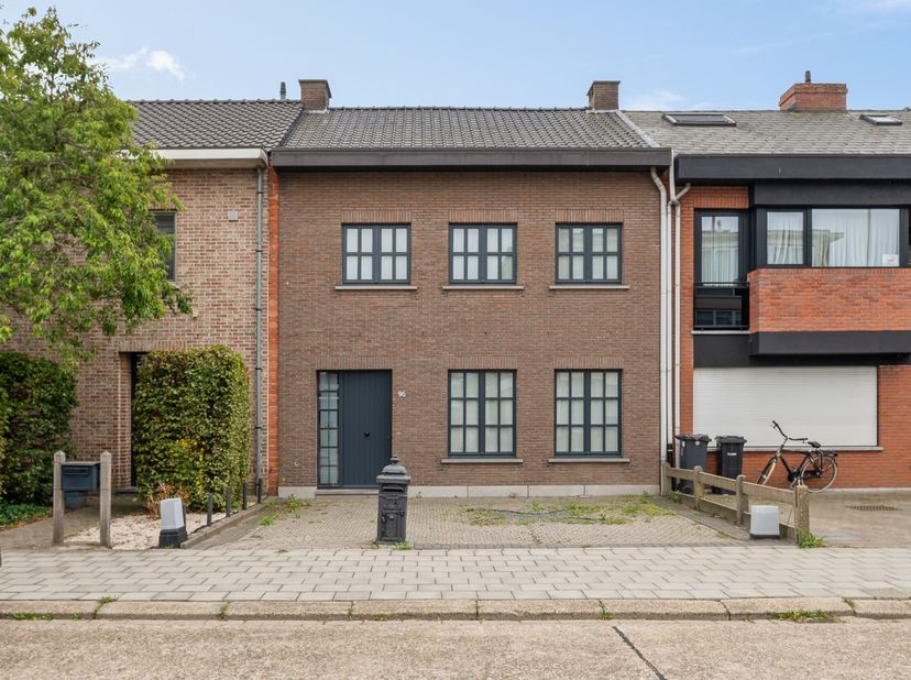 Huis te koop in Pannenhuisstraat 96,
                    2500 Lier