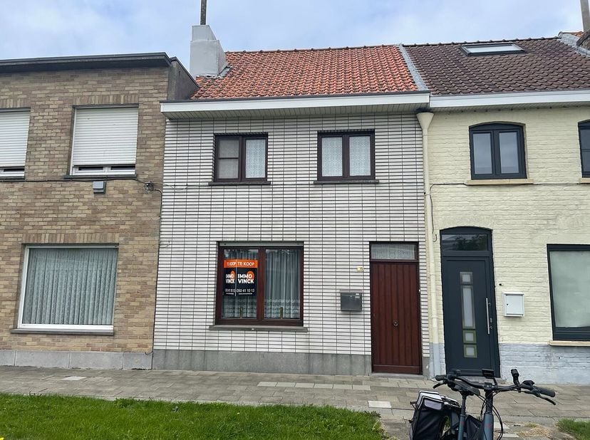 Huis te koop in Steenovenstraat 15,
                    8420 Wenduine