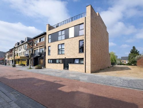                                         Appartement à vendre à Mechelen-aan-de-Maas, € 200.000
