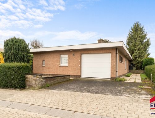                                         Maison à vendre à Heestert, € 305.000
