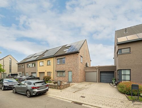                                         Woning te koop in Ekeren, € 499.000
