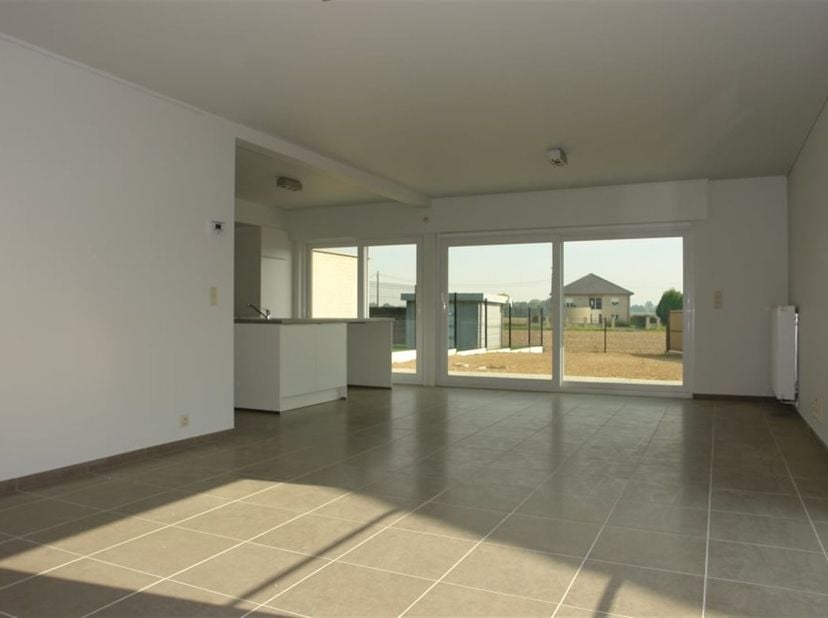 Huis te huur in ,
                    7700 Lowingen