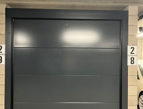                                         Garagebox te huur in Herk-de-Stad, € 110
