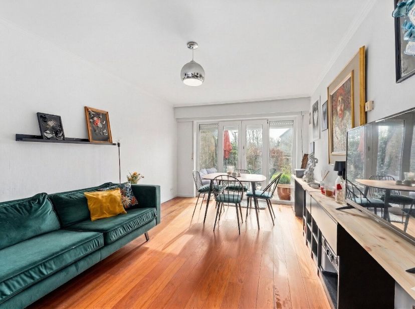 [[ DIT PAND NEEMT DEEL AAN DE ERA OPEN HUIZEN DAG OP 13/6 VAN 11:00 TOT 12:00 ]] Te koop: instapklaar appartement in Middelkerke, centraal gelegen op