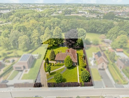                                         Villa te koop in Bilzen, € 825.000
