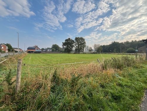                                         Bouwgrond te koop in Neerpelt, € 349.000
