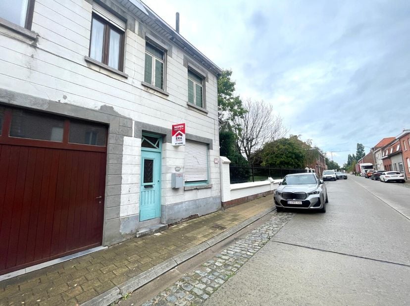 Huis te koop in Beselarestraat 88,
                    8940 Geluwe
