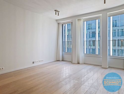                                         Studio met slaaphoek te huur in Etterbeek, € 1.050
