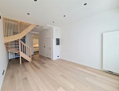                                         Duplex à vendre à Bruxelles, € 379.000
