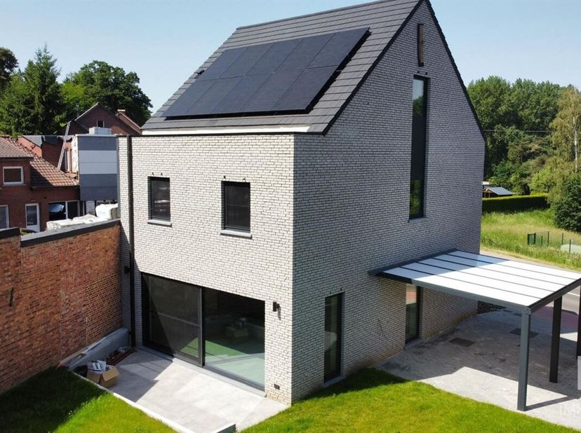 Maison à louer
                    à 3271 Zichem