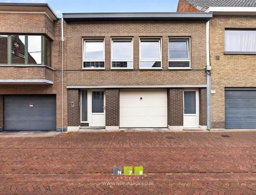                                         Appartement te huur in Maaseik, € 750
