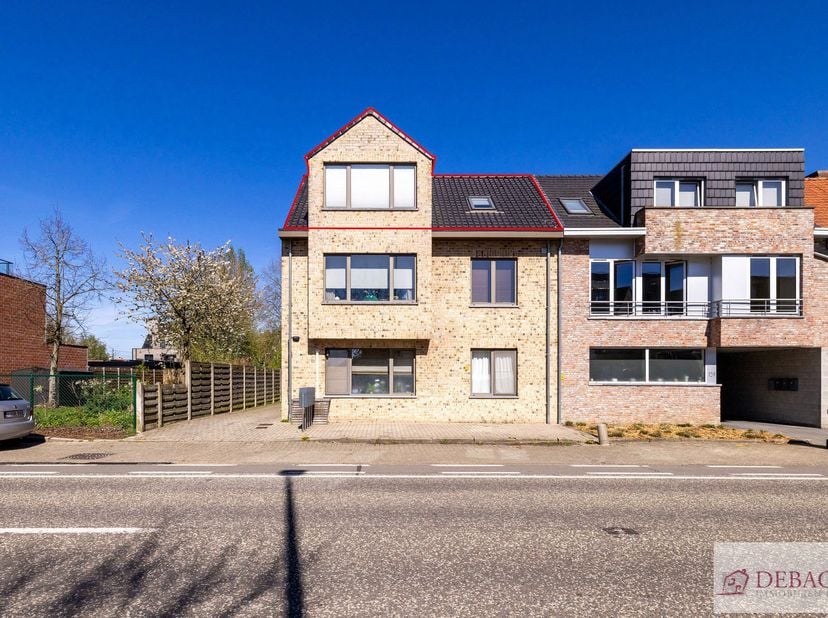 Appartement à vendre
                    à 2400 Mol