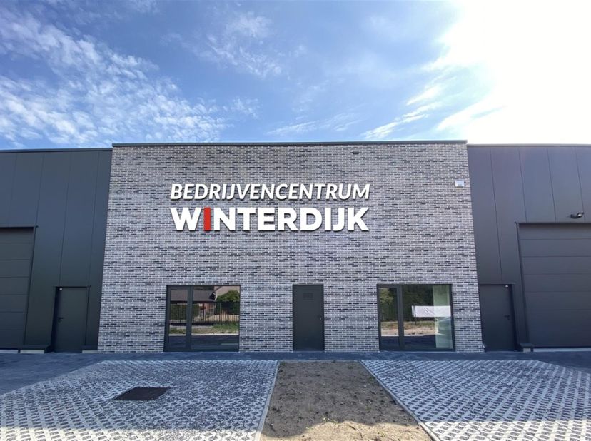 Het bedrijvenpark "WINTERDIJK" bestaat uit kmo-units en opslagplaatsen en is gelegen op het industrieterrein "Oude Kazerne" te Kaulille, op 6 km van d